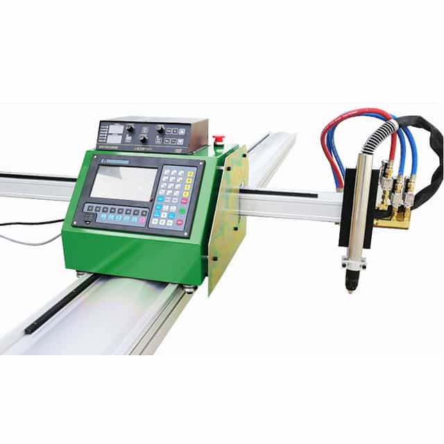 Portable sheet metal cutting machine